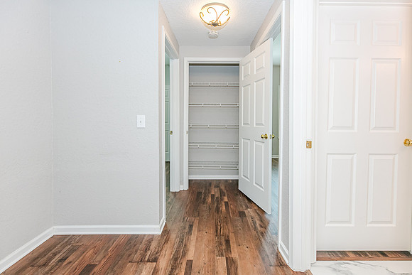 20250726-Condo-211-Longview-Ave-Celebration-Ryan-Mondics-9381