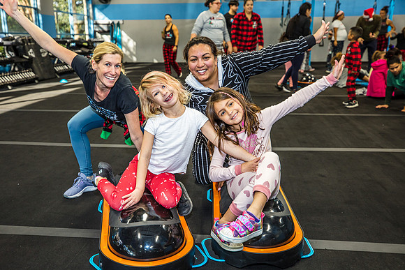 20221224-Christmas-Family-Burn-Boot-Camp-7528