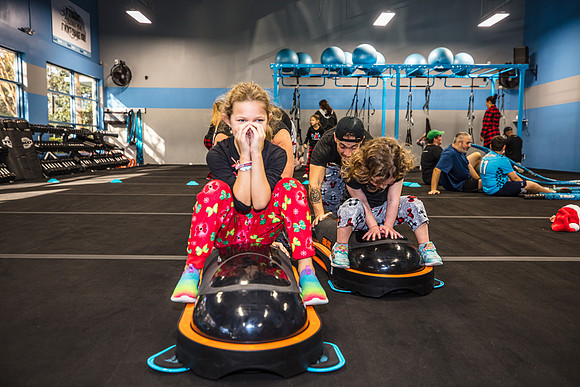 20221224-Christmas-Family-Burn-Boot-Camp-7537