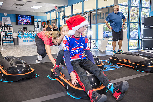 20221224-Christmas-Family-Burn-Boot-Camp-7539