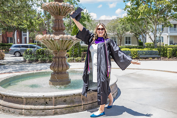 20240521-Grad-Session-Olesia-0027