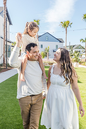 20241130-Elsbeth-Arce-Family-Session-Evermore-5214