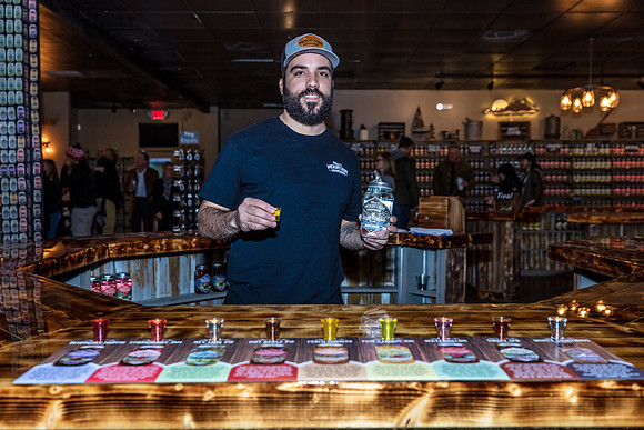 20250123-Maws-Mtn-Moonshine-Old-Town-Grand-Opening-8407-