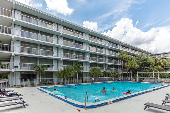 The-Irlo-Extented-Stay-Apartments-1011