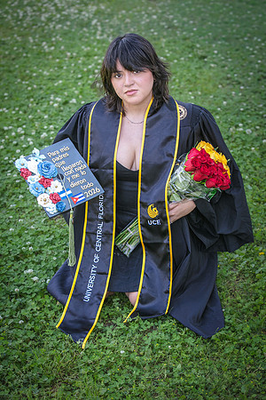 20260419-Elizabeth-Grad-Portraits-UCF-1896-