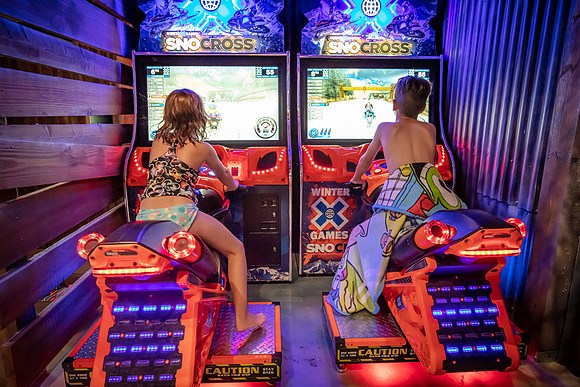 20220923-Reunion-Vacation-Home-5150m-gameroom