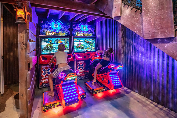 20220923-Reunion-Vacation-Home-4661m-gameroom