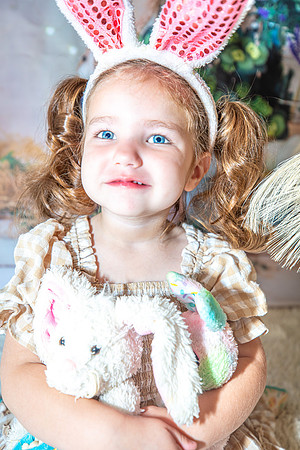 2023031-EasterMini-Krista-Carson-Shankara-8845
