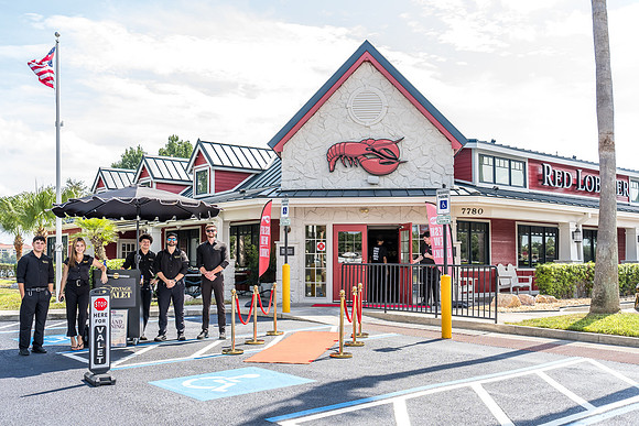 20260729-Red-Lobster-Grand-Reopening-01370
