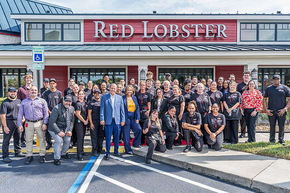 20260729-Red-Lobster-Grand-Reopening-01389