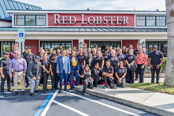 20260729-Red-Lobster-Grand-Reopening-01392