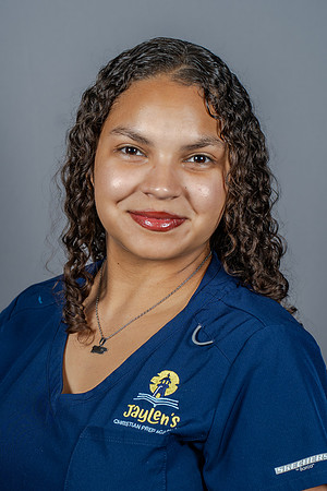 20260731-Teachers-Headshots-03359