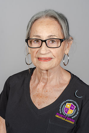20260731-Teachers-Headshots-03381
