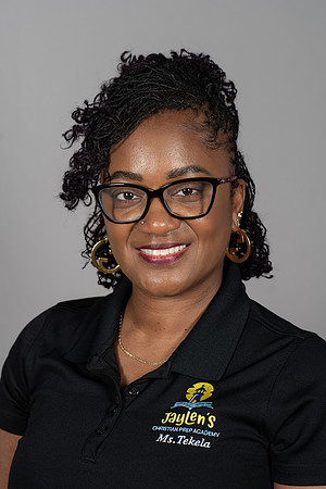 20260731-Teachers-Headshots-03396