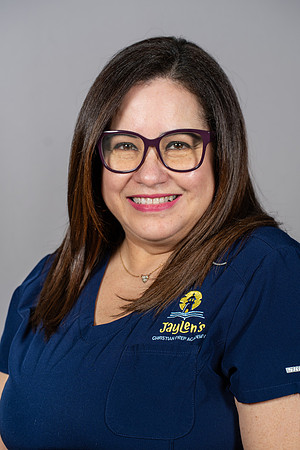 20260731-Teachers-Headshots-03424