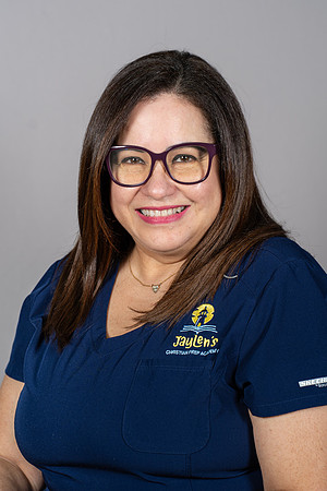 20260731-Teachers-Headshots-03425
