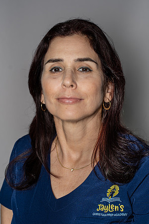 20260731-Teachers-Headshots-03455