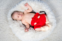 20260815-Newborn-Photo-Session-05589