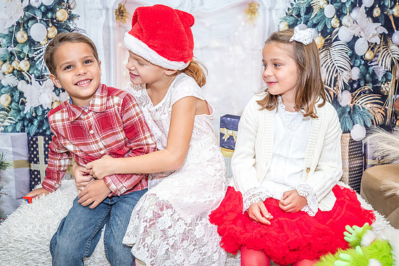 20221224-Christmas-Family-Session-Crystal-7689