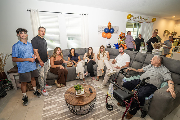 20260822-Family-Photo-Session-90birthday-07823
