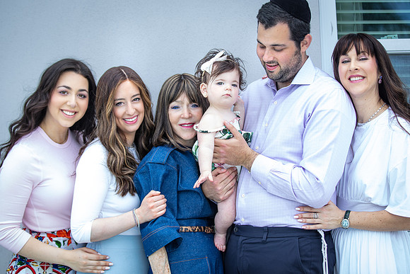 20230411-Tammy-Goldner-Family-Session-9295