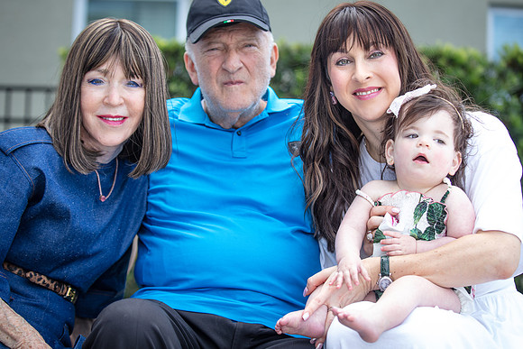 20230411-Tammy-Goldner-Family-Session-9245