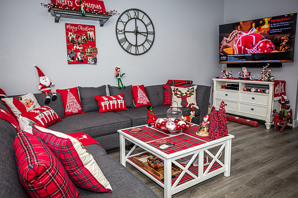 Celebration-Holiday-Home-Tour-2022_Stop6-866-Spring-Park-Loop-7205-