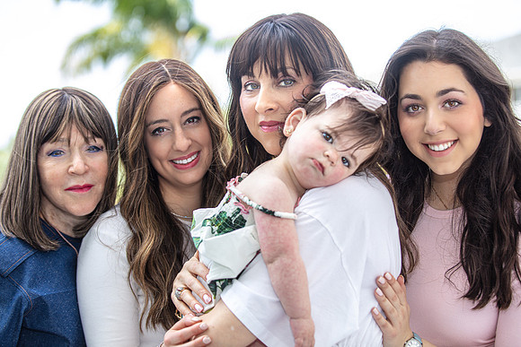 20230411-Tammy-Goldner-Family-Session-9230-