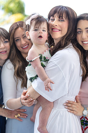 20230411-Tammy-Goldner-Family-Session-9227-