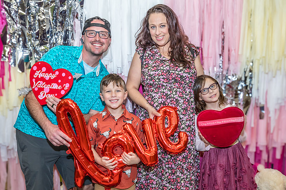 Valentines-Dance-Party-Fundraiser-IVES-2024-4532-