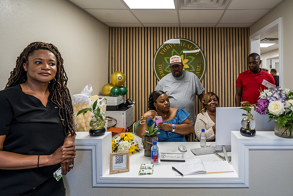20260924-Thryv-Health-Grand-Opening-01278