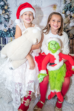 20221224-Christmas-Family-Session-Crystal-7684
