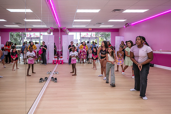 20250809-Dance-Station-Studios-Grand-Opening-9981