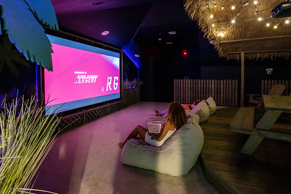 20220923-Reunion-Vacation-Home-4623m-movie