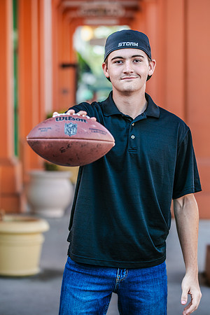 20250503-Senior-Session-Cal-Dar-9685-