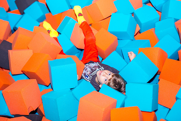 Henry-7th-Birthday-Planet-Obstacle-2292J-
