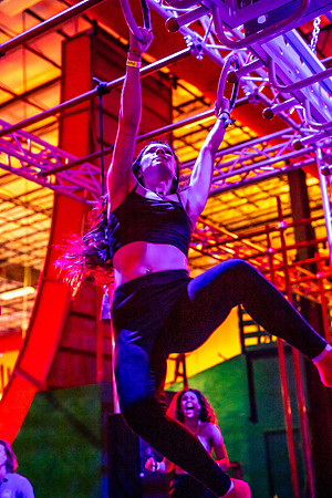 Planet-Obstacle-Adults-Night-0166