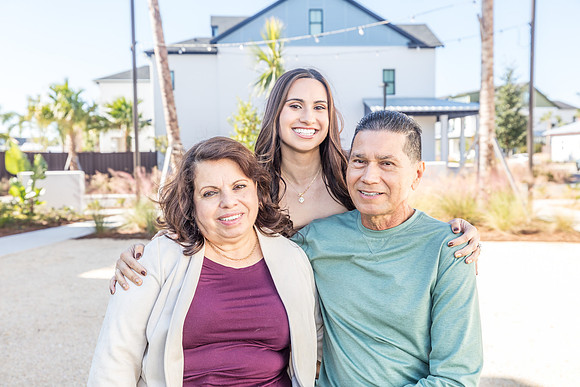 20241130-Elsbeth-Arce-Family-Session-Evermore-5079