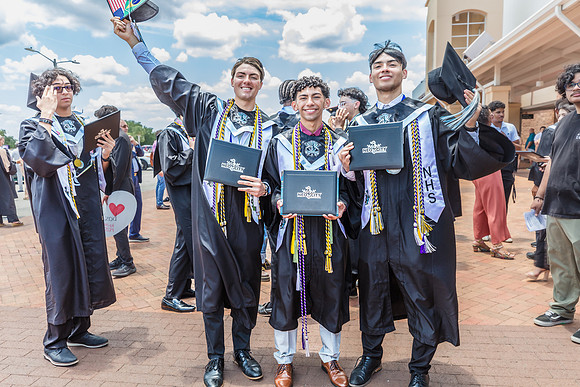 20240524-NeoCity-Academy-Grad-Ceremony-Class-of-2024-0559-