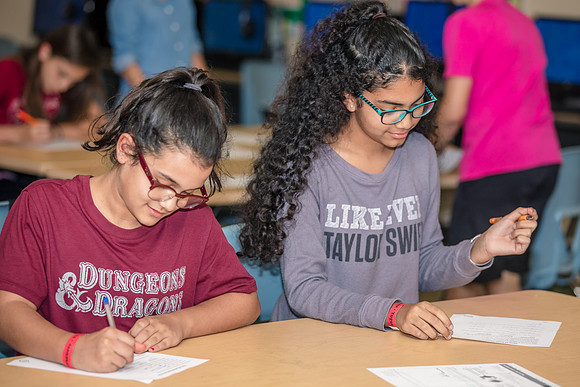 20180419-Innovation-Middle-School-event-4426