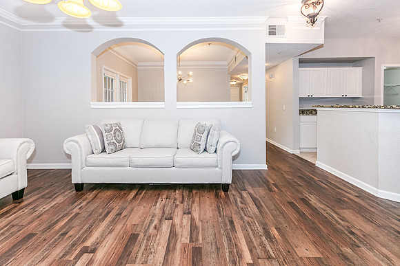 20250726-Condo-211-Longview-Ave-Celebration-Ryan-Mondics-9342