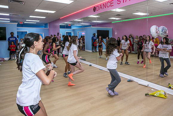20250809-Dance-Station-Studios-Grand-Opening-0139-