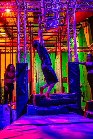 Planet-Obstacle-Adults-Night-0151