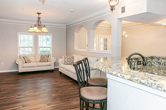 20250726-Condo-211-Longview-Ave-Celebration-Ryan-Mondics-9339