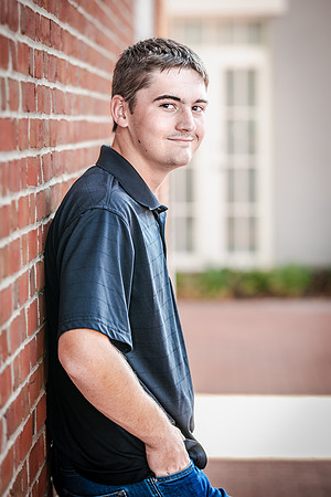 20250503-Senior-Session-Cal-Dar-9706-