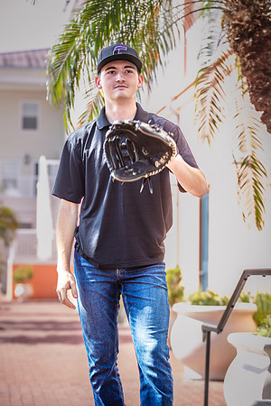 20250503-Senior-Session-Cal-Dar-9655