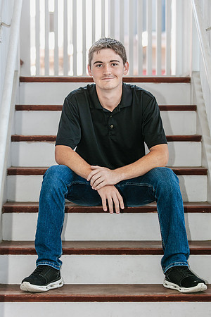 20250503-Senior-Session-Cal-Dar-9631
