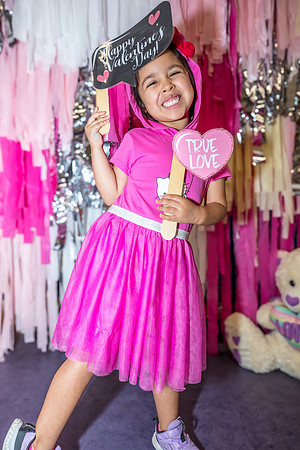 Valentines-Dance-Party-Fundraiser-IVES-2024-4512