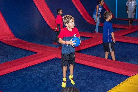Henry-7th-Birthday-Planet-Obstacle-2438