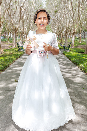 20240427-Mariana-Esquibel-Emma-First-Communion-9061-